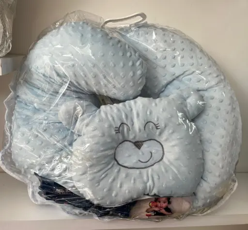 Cojín de lactancia tela burbuja + almohada 